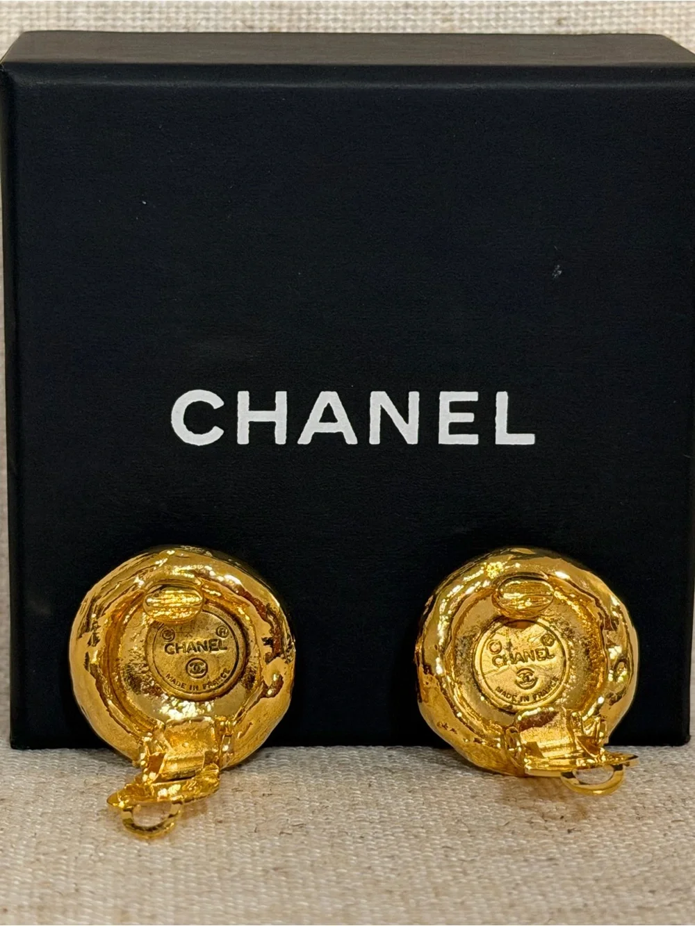 CHANEL Gold-Tone Textured CC Hair Clips